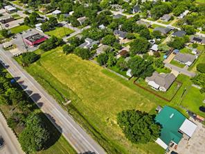 510 I-45 - Photo 32