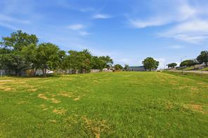 510 I-45 - Photo 8