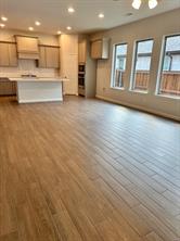 9313 WINDING CREEK Drive - Photo 3