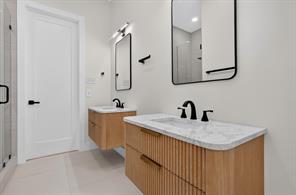 1008 Devonshire Drive N - Photo 18