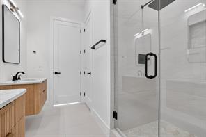 1008 Devonshire Drive N - Photo 19