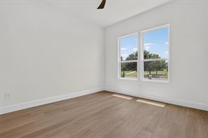 1008 Devonshire Drive N - Photo 23