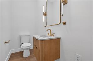 1008 Devonshire Drive N - Photo 28