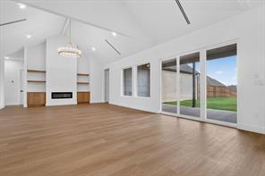 1008 Devonshire Drive N - Photo 6
