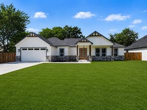 115 Dennis Drive - Photo 1