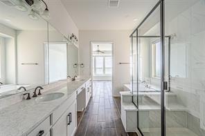 18140 Lakefront Court - Photo 21