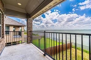 18140 Lakefront Court - Photo 36