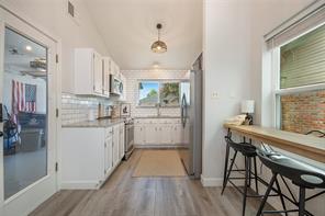 218 Saint Marys Place - Photo 4