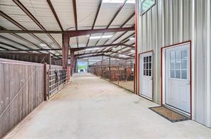 20910 US Highway 377 - Photo 28