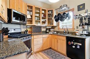 5705 Tremont Street - Photo 8