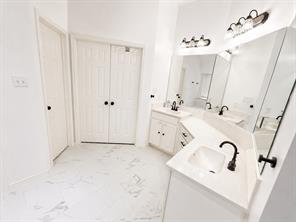 428 Hickory Drive - Photo 10