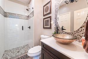 1590 N Hills Drive - Photo 18