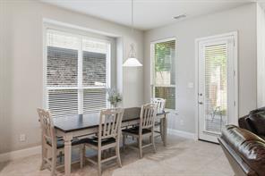 2111 Laurel Street - Photo 9