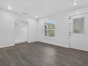 6633 Emhouse Street - Photo 8