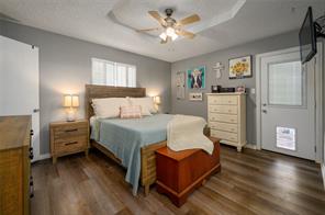 410 E Hazelwood Street - Photo 14