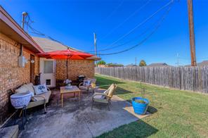 410 E Hazelwood Street - Photo 25
