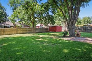 808 Hilltop Drive - Photo 22