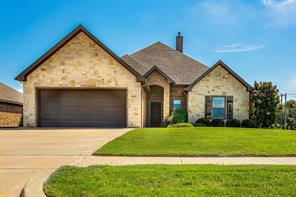 815 Chestnut Grove Drive - Photo 1