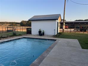 978 Longbranch Road - Photo 1