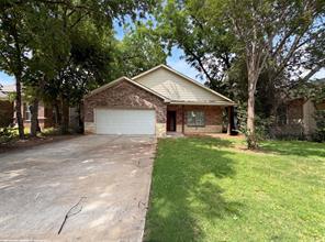 619 E Arlington Avenue - Photo 1