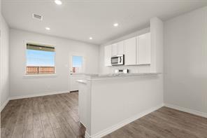 7008 Trestle Street - Photo 4