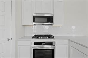 2717 Baynes Place - Photo 8