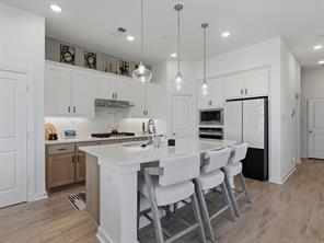 3700 Queen Road - Photo 8