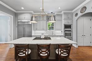 2605 Museum Way - Photo 16
