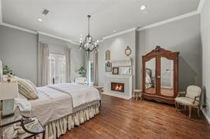 2605 Museum Way - Photo 22