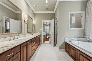 2605 Museum Way - Photo 26