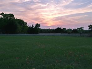Lot 2 CR 561 - Photo 2