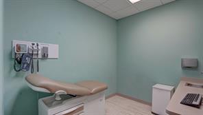 3230 Interstate 30 - Photo 17