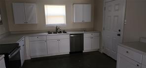 201 Bedford Street - Photo 10