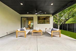 8903 Liptonshire Drive - Photo 38
