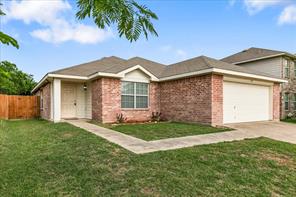 621 Woodpecker Lane - Photo 2