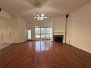 123 Hillcrest Drive - Photo 2
