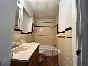 1716 Redwood Place - Photo 12