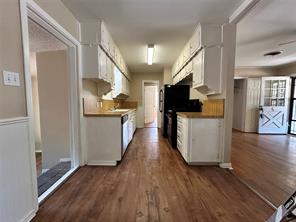 1716 Redwood Place - Photo 17