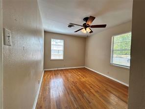1716 Redwood Place - Photo 6