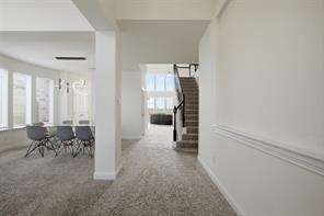 318 Gleneagles Drive - Photo 3