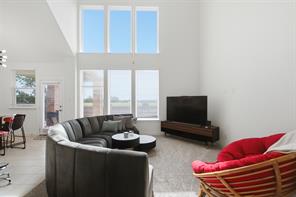 318 Gleneagles Drive - Photo 6