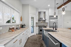7002 Fair Road - Photo 10