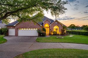 100 Clearview Drive - Photo 1