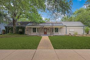 800 N Bishop Avenue - Photo 1