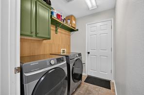 9906 Ashmont Drive - Photo 13