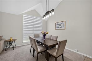 9906 Ashmont Drive - Photo 4