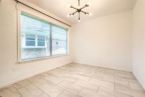 821 Prestwick Street - Photo 8