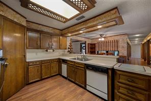 203 Tanya Drive - Photo 14