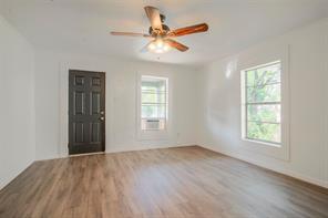 413 MANSON Street - Photo 2