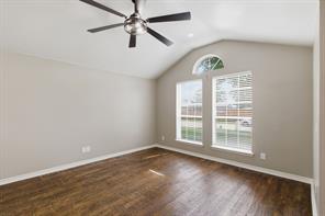 1006 Lake Dallas Drive - Photo 11